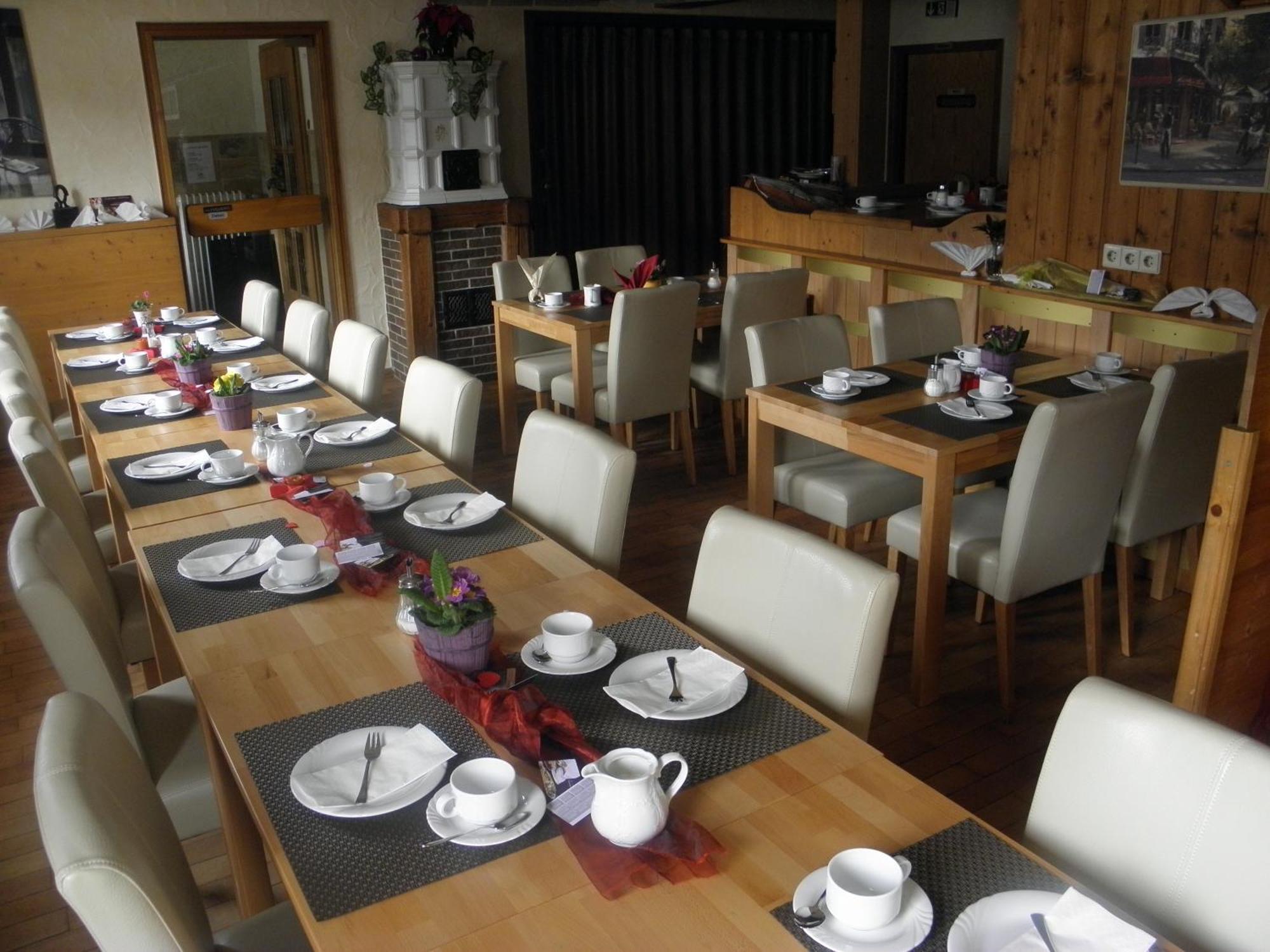 Alb Hotel Schalksburg Albstadt Dış mekan fotoğraf
