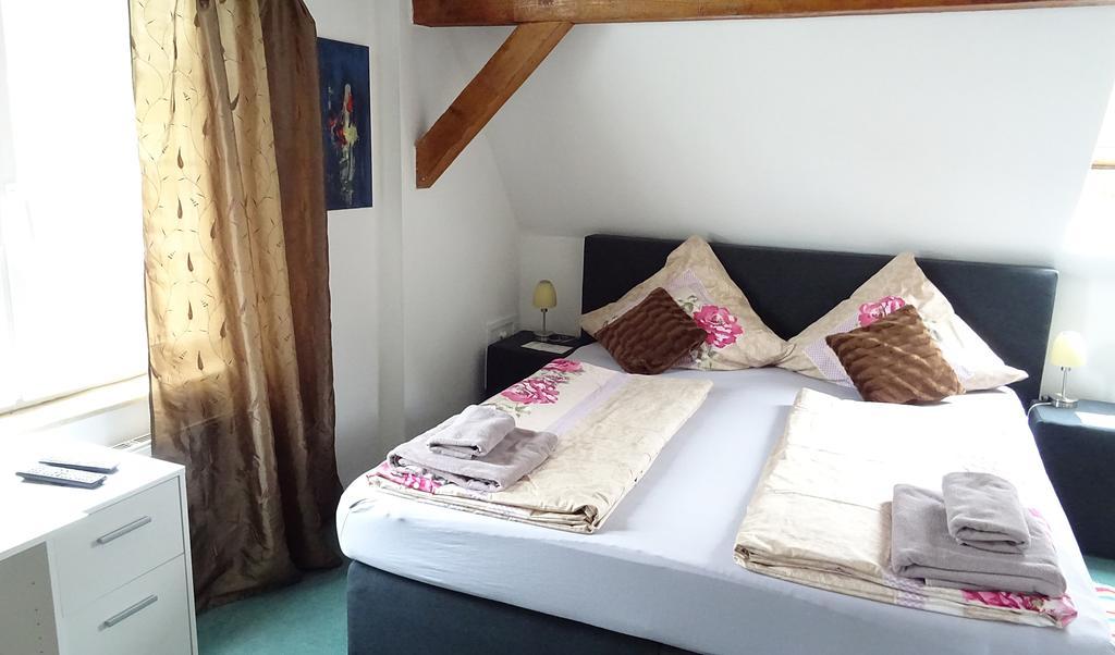 Alb Hotel Schalksburg Albstadt Dış mekan fotoğraf